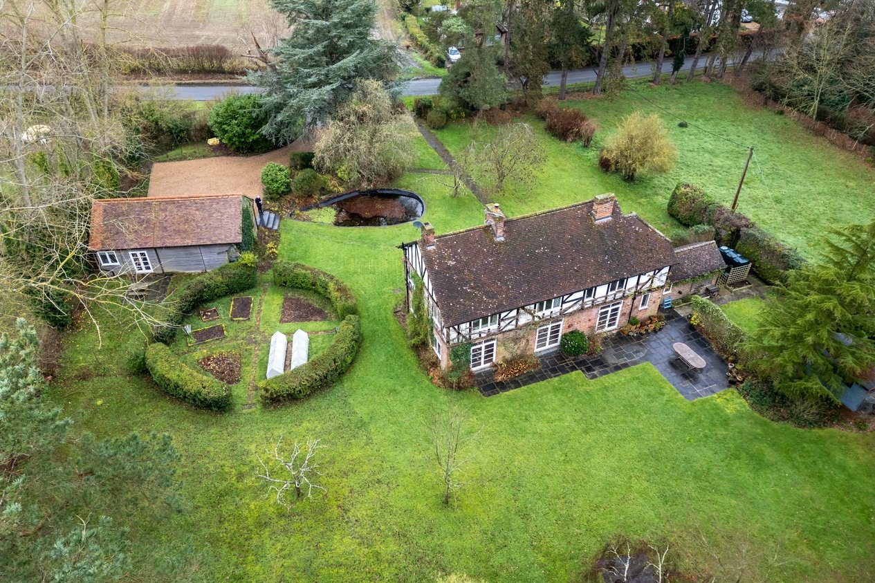 Properties For Sale in Calleywell Lane Aldington