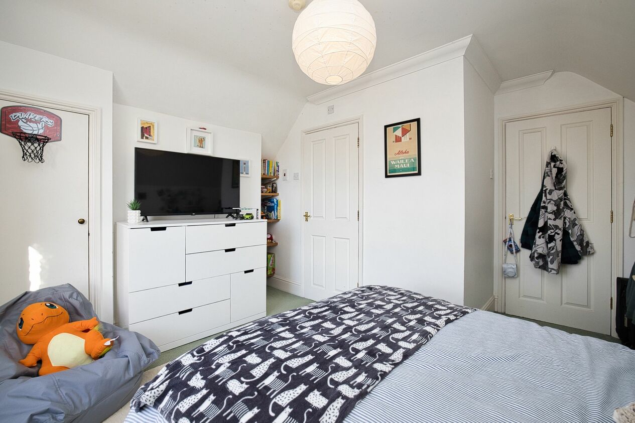 Properties For Sale in Callis Court Road  Broadstairs