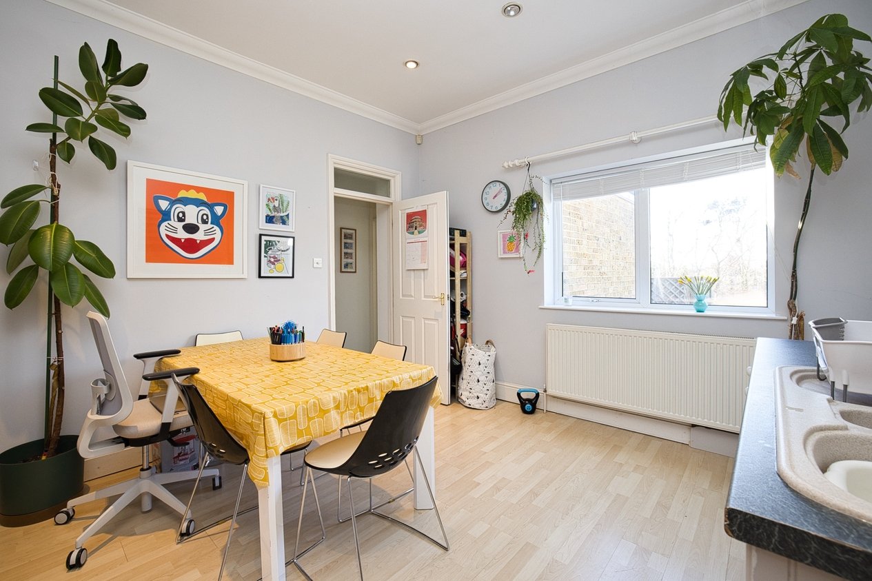 Properties For Sale in Callis Court Road Broadstairs