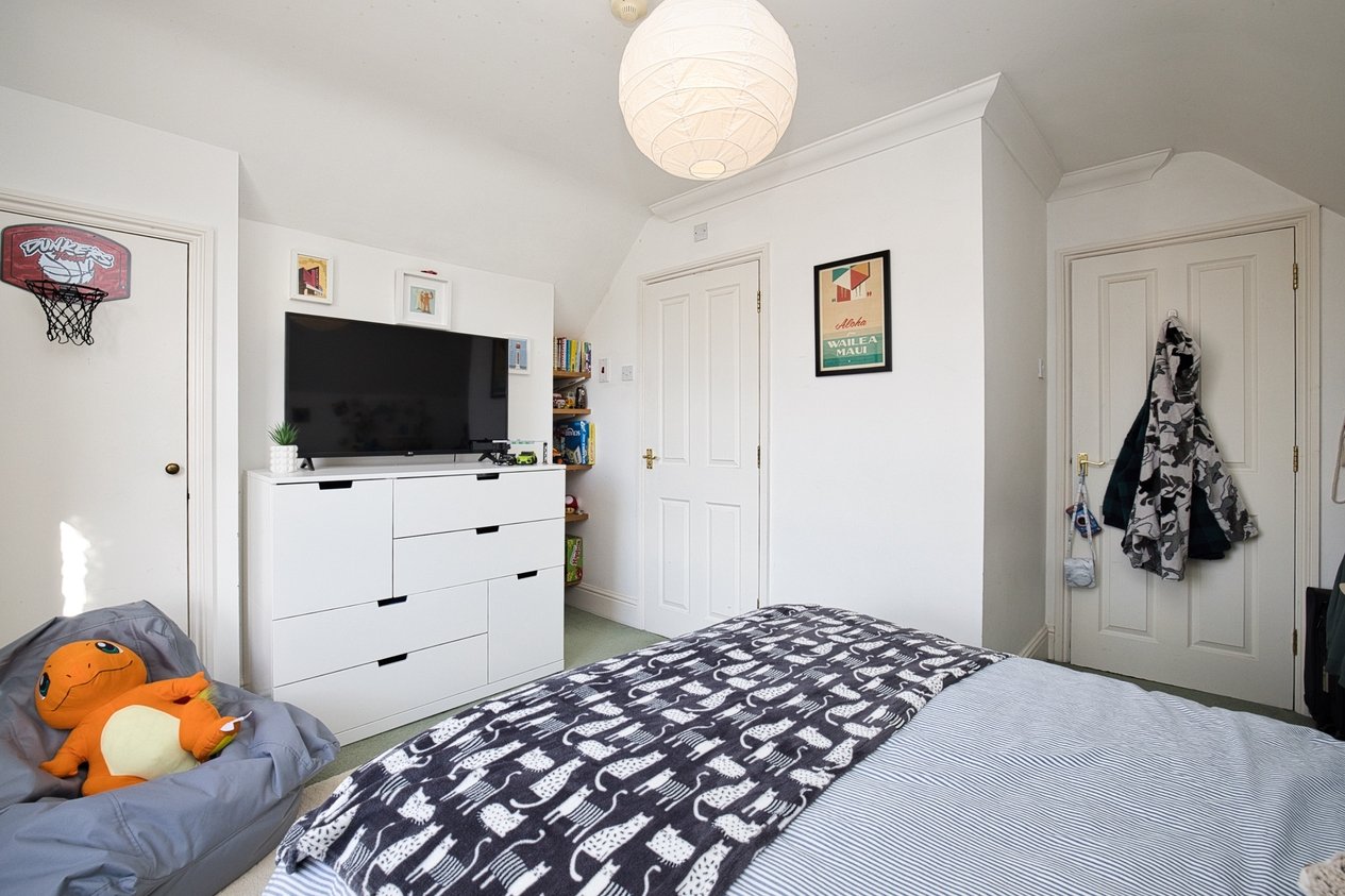 Properties For Sale in Callis Court Road Broadstairs