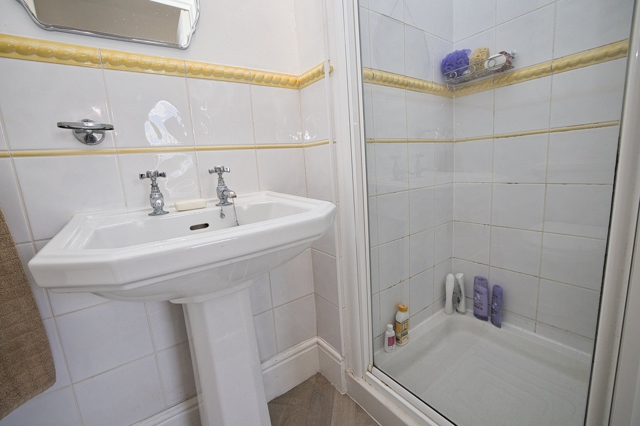 Properties For Sale in Callis Court Road Broadstairs