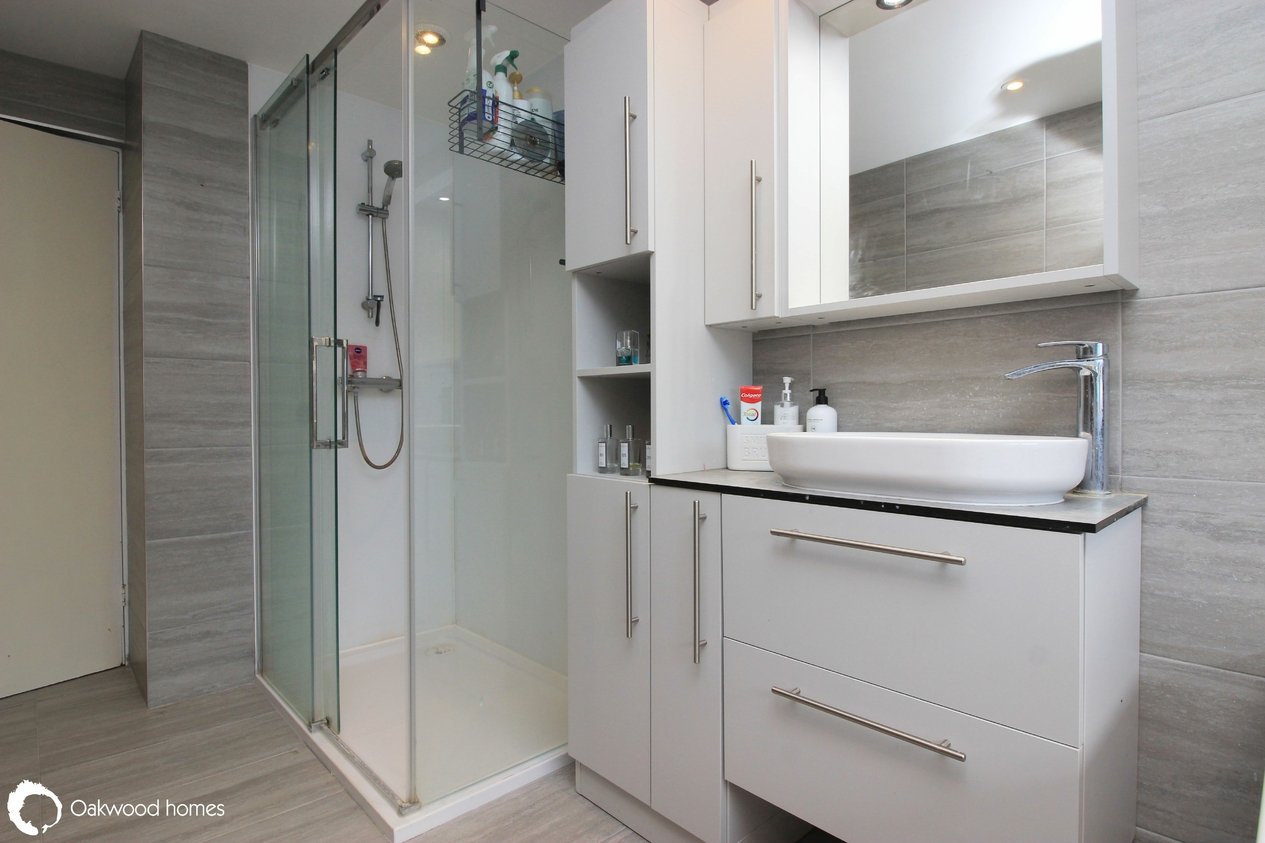 Properties For Sale in Callis Court Road 