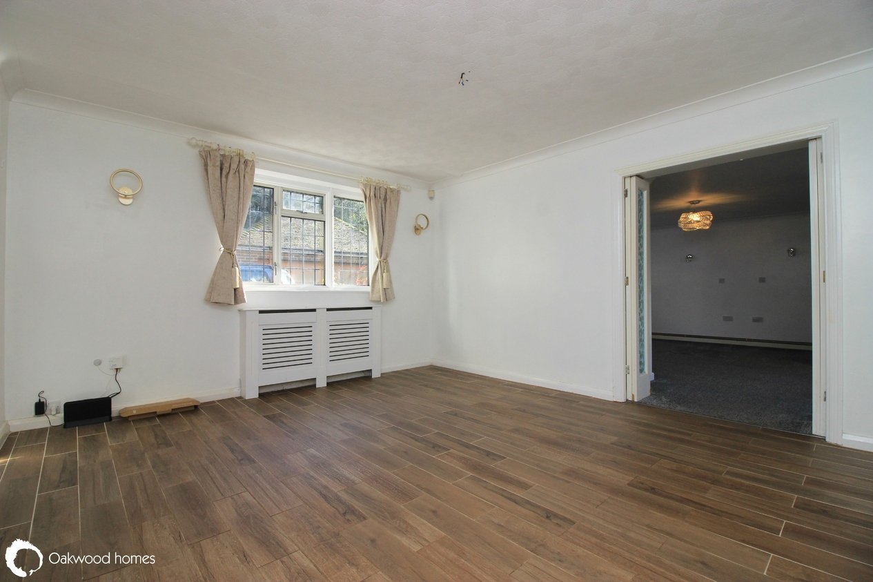 Properties For Sale in Callis Court Road 