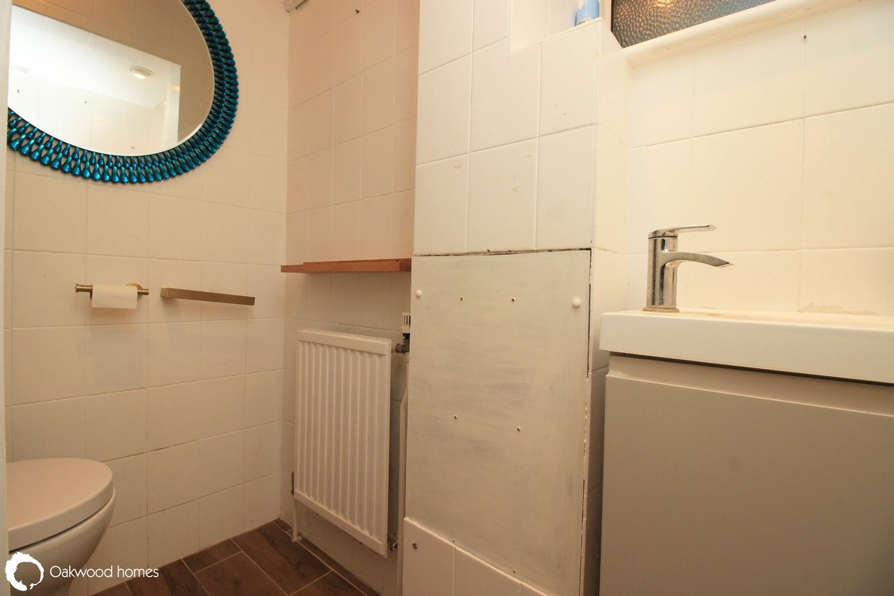 Properties For Sale in Callis Court Road 