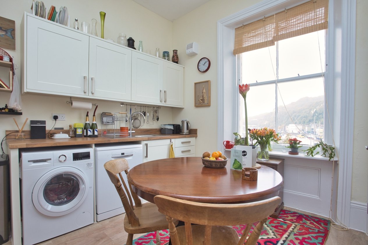 Properties For Sale in Cambridge Terrace Dover