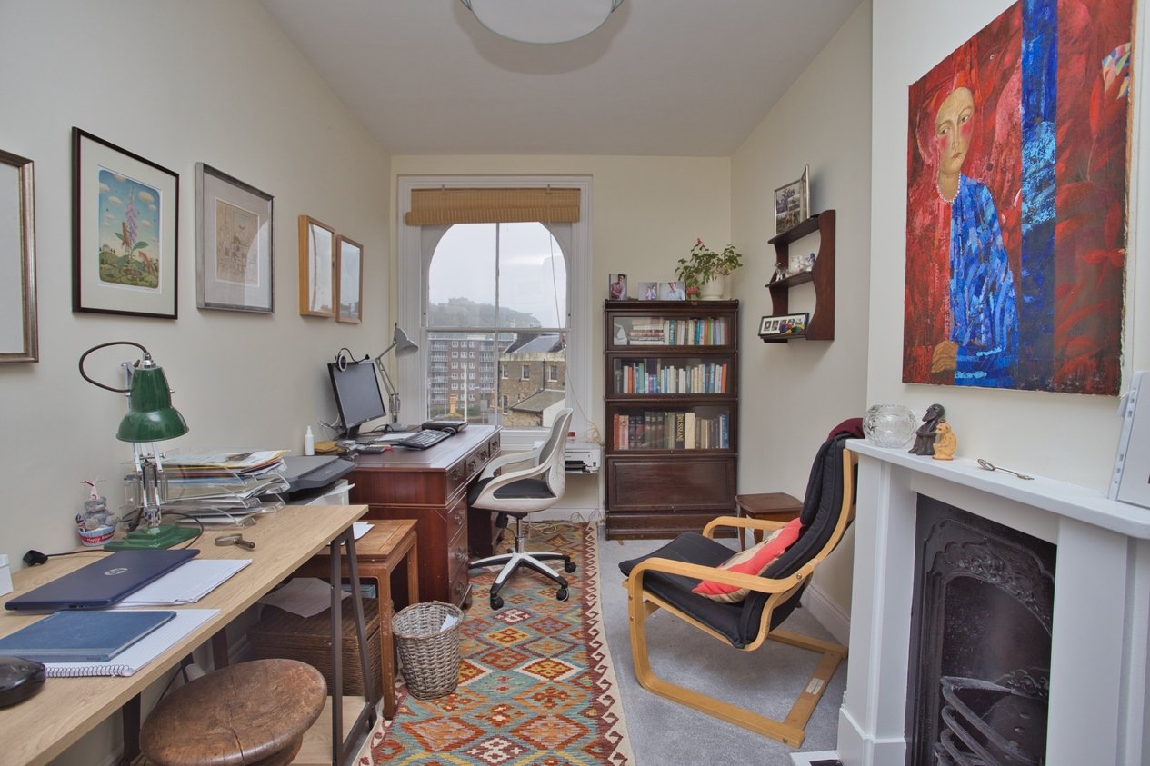 Properties For Sale in Cambridge Terrace Dover
