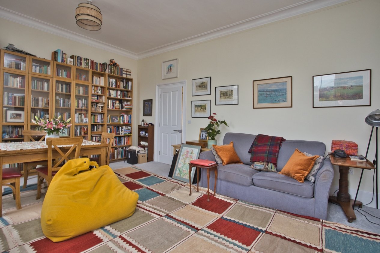 Properties For Sale in Cambridge Terrace Dover