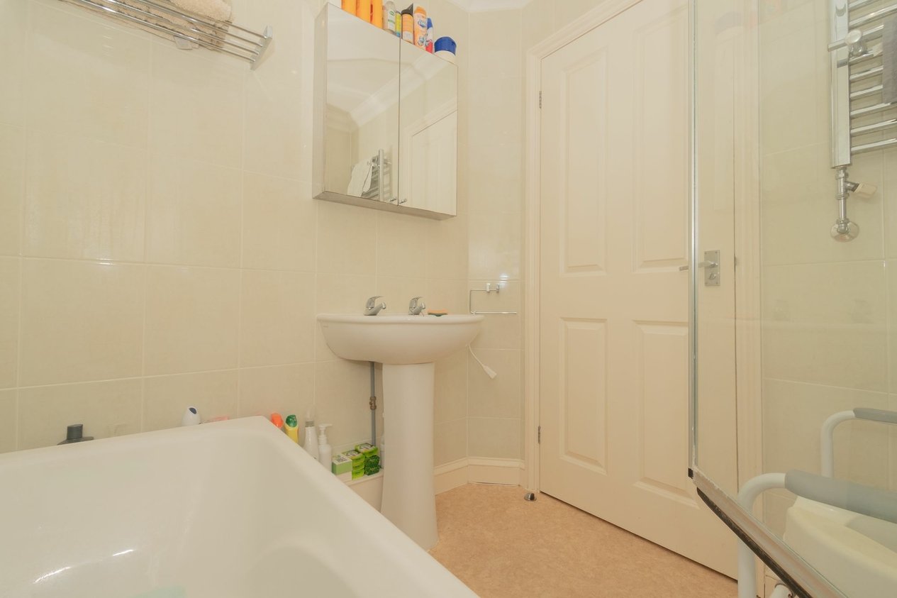 Properties For Sale in Cannonbury Road  Lime Grove Cannonbury Road