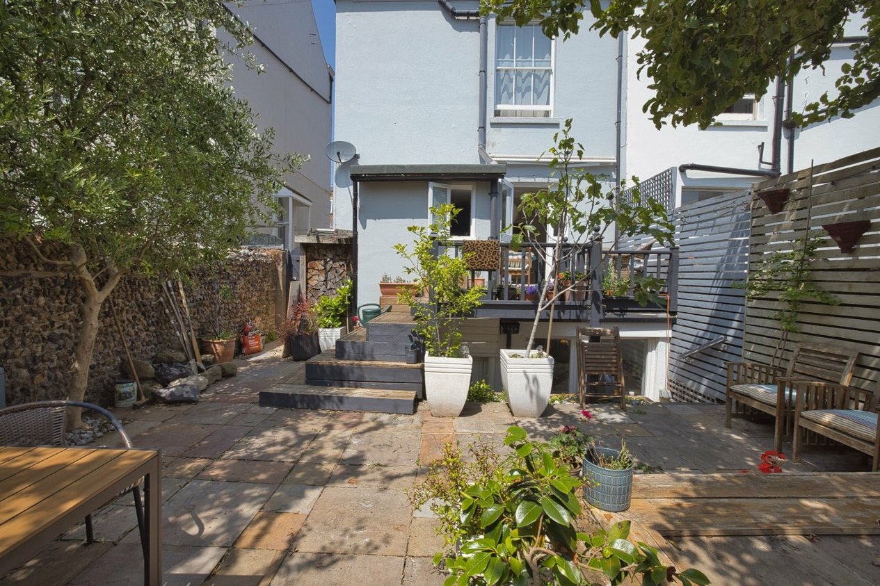 Properties For Sale in Cannonbury Road Ramsgate