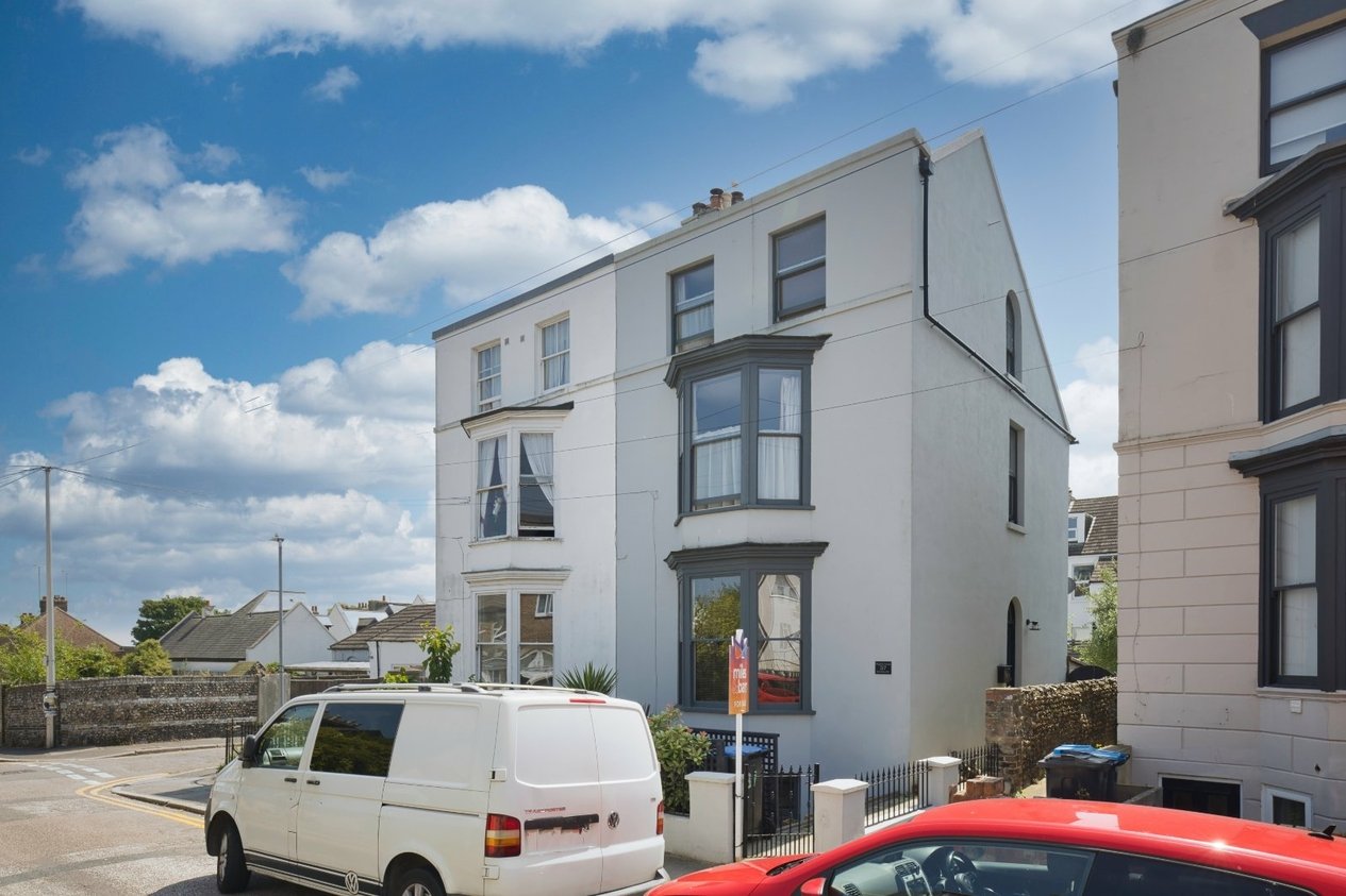 Properties For Sale in Cannonbury Road Ramsgate