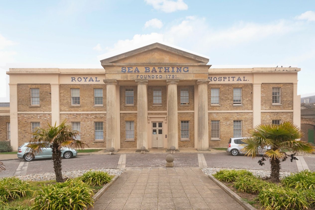 Properties For Sale in Canterbury Road  Alexandra Court The Royal Seabathing Canterbury Road