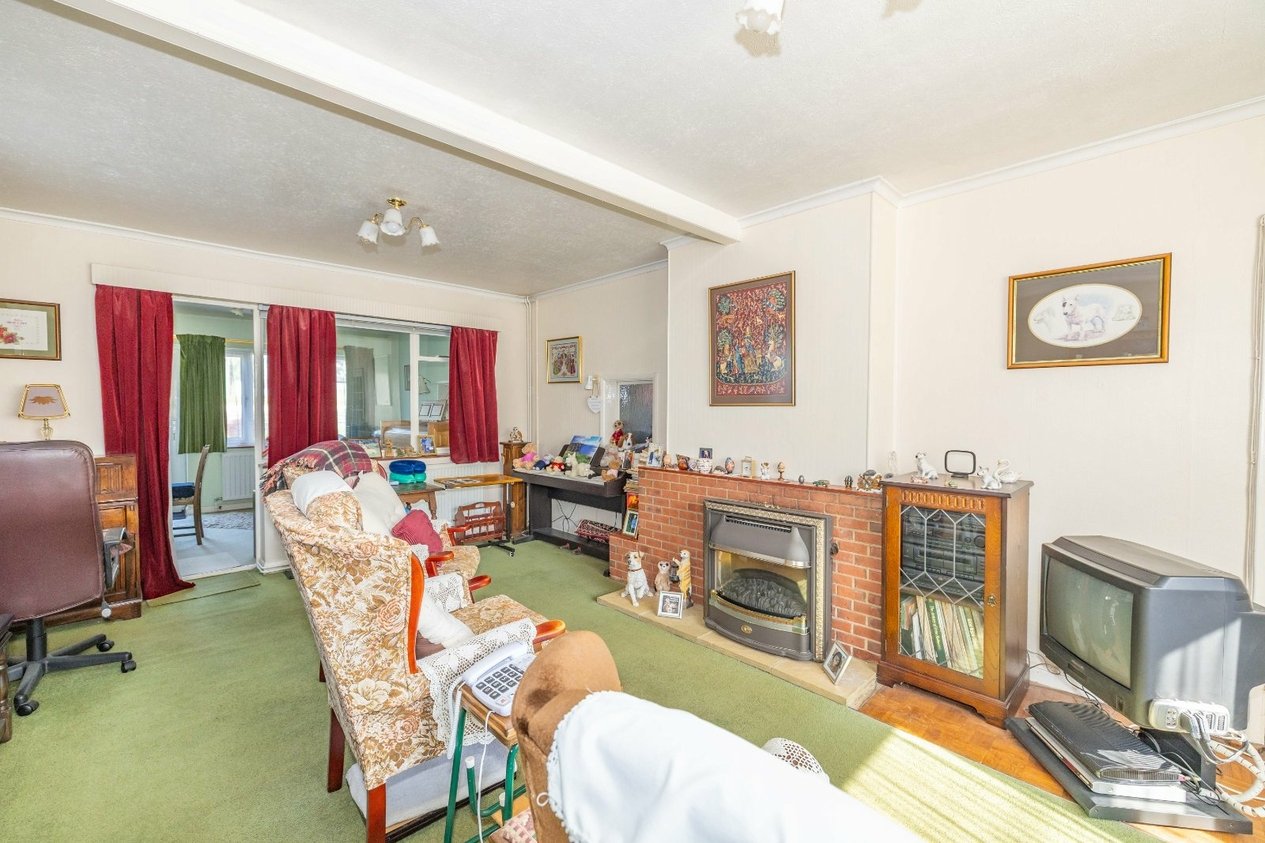Properties For Sale in Canterbury Road Ashford