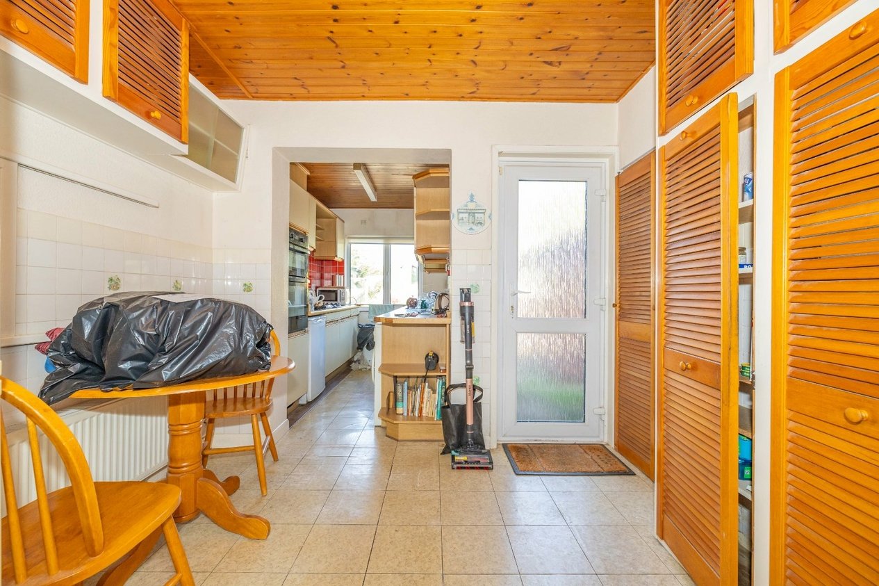 Properties For Sale in Canterbury Road Ashford