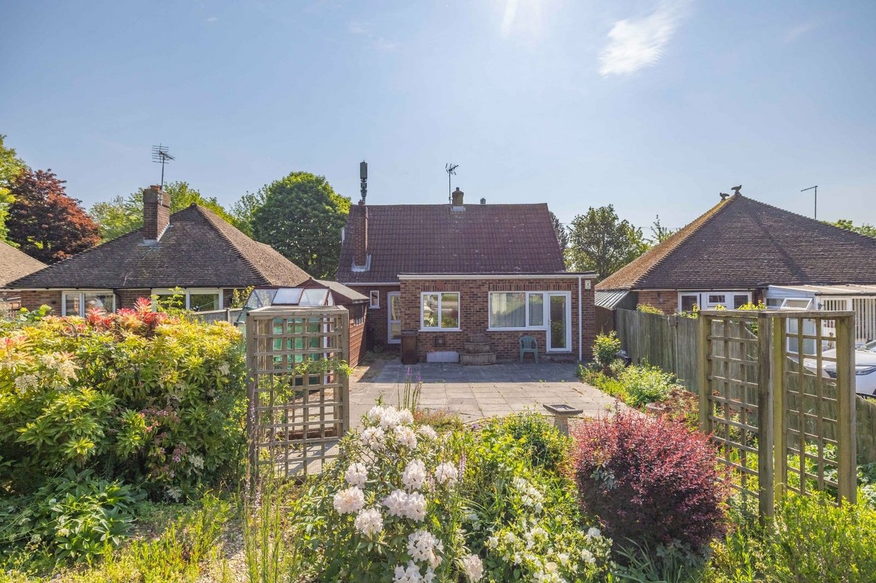 Properties For Sale in Canterbury Road Ashford
