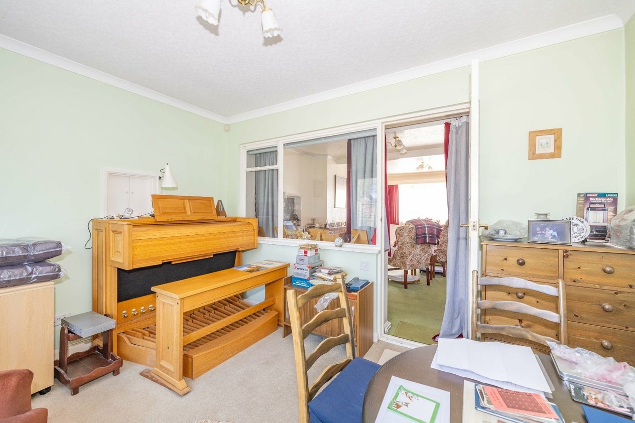 Properties For Sale in Canterbury Road Ashford