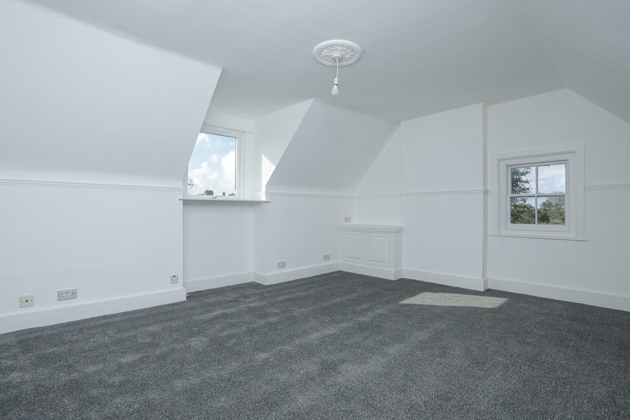 Properties Under Offer in Canterbury Road Birchington
