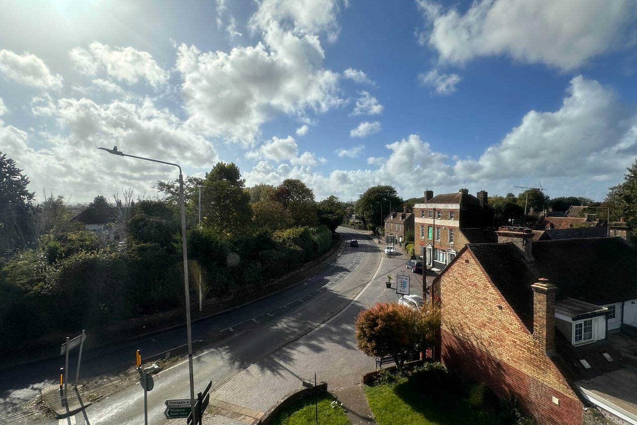 Properties Under Offer in Canterbury Road Birchington