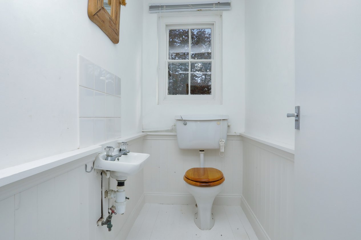 Properties Under Offer in Canterbury Road Birchington