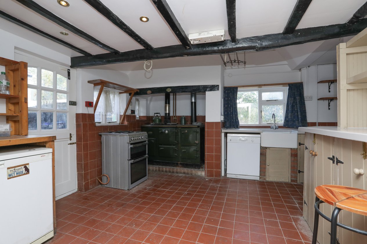 Properties Under Offer in Canterbury Road Birchington