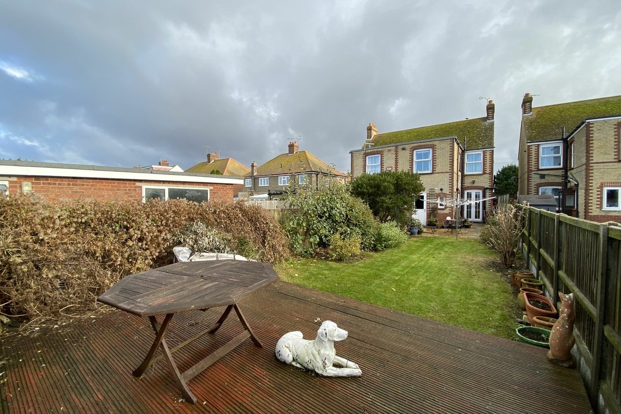 Properties For Sale in Canterbury Road 