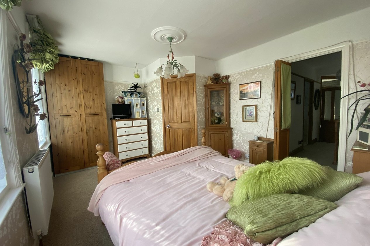 Properties For Sale in Canterbury Road 