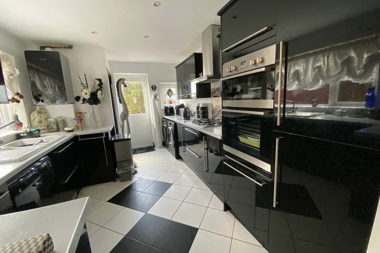 Properties For Sale in Canterbury Road 
