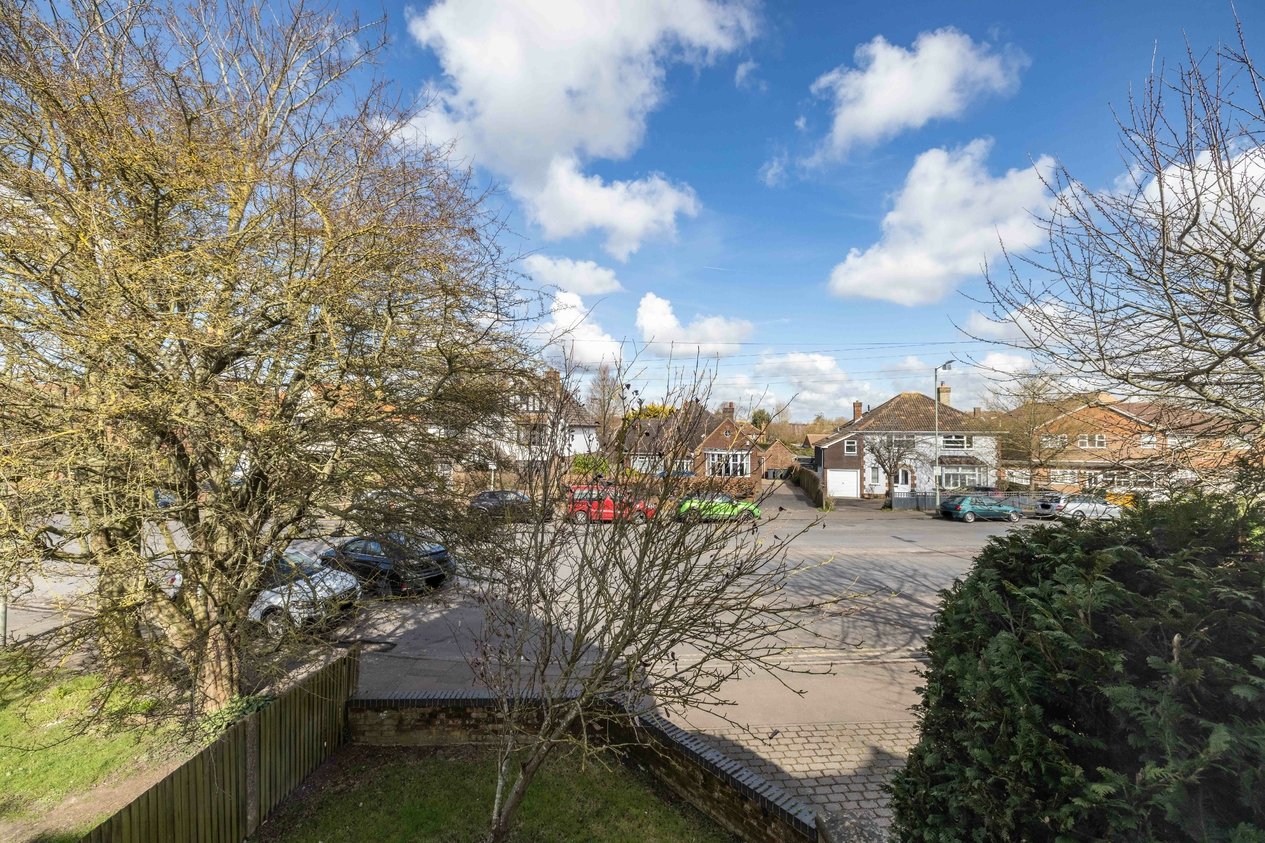 Properties Under Offer in Canterbury Road Canterbury