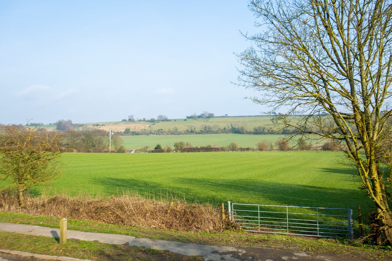 Properties For Sale in Canterbury Road Elham