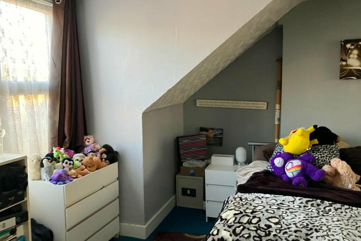 Properties For Sale in Canterbury Road Folkestone