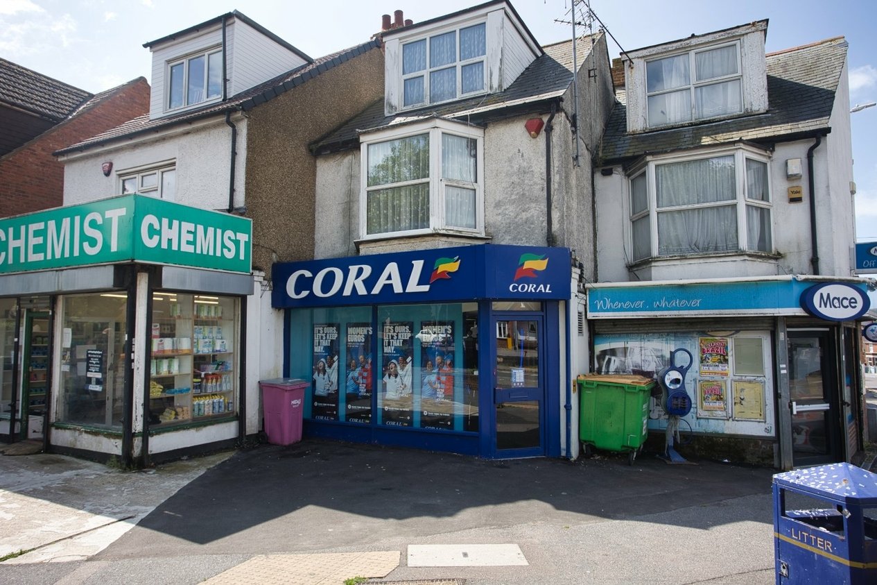 Properties For Sale in Canterbury Road Folkestone