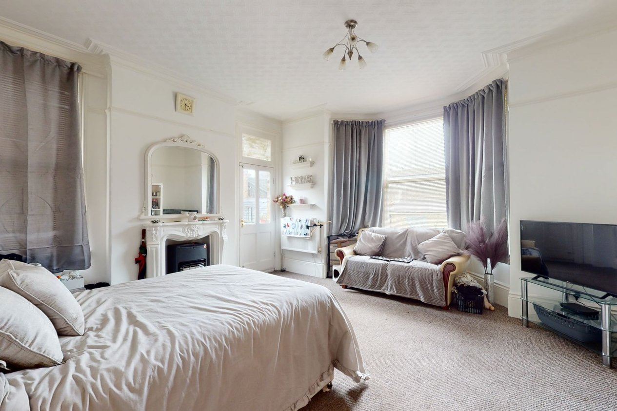 Properties For Sale in Canterbury Road  Harbledown House
