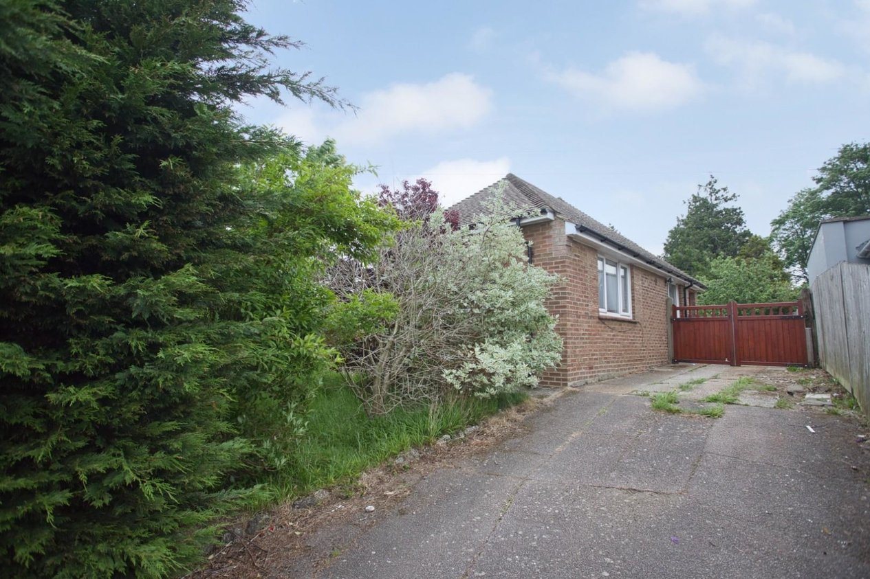 Properties Sold Subject To Contract in Canterbury Road Hawkinge