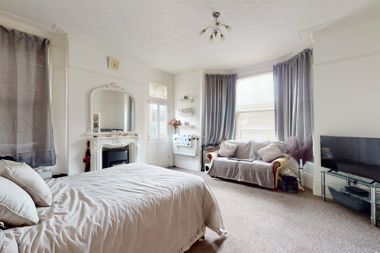 Properties Under Offer in Canterbury Road Herne Bay