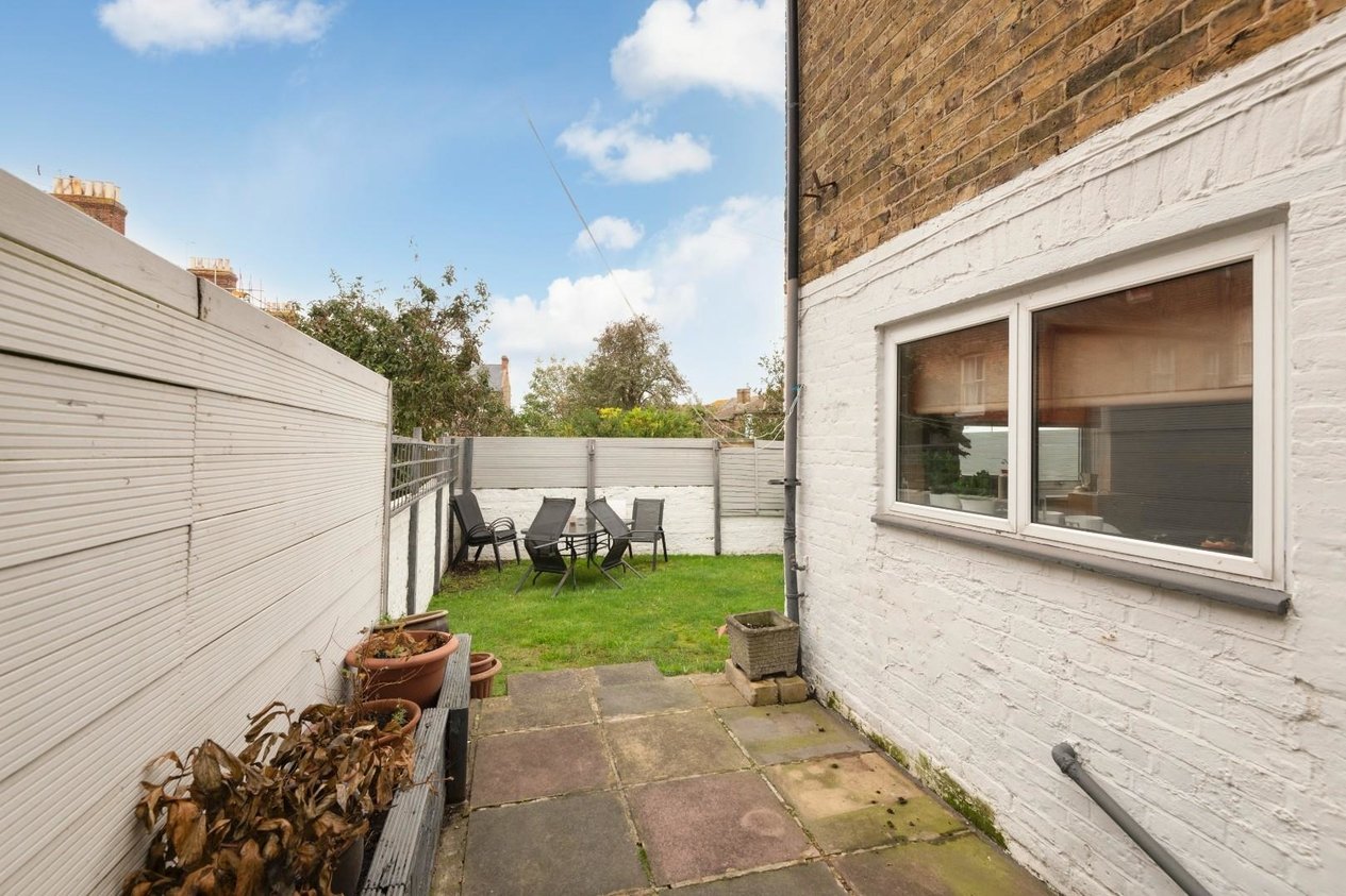 Properties For Sale in Canterbury Road 