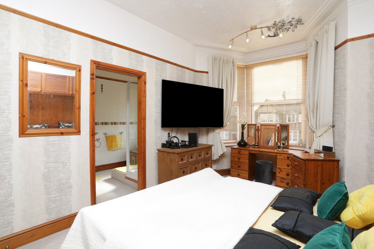 Properties Under Offer in Canterbury Road Margate