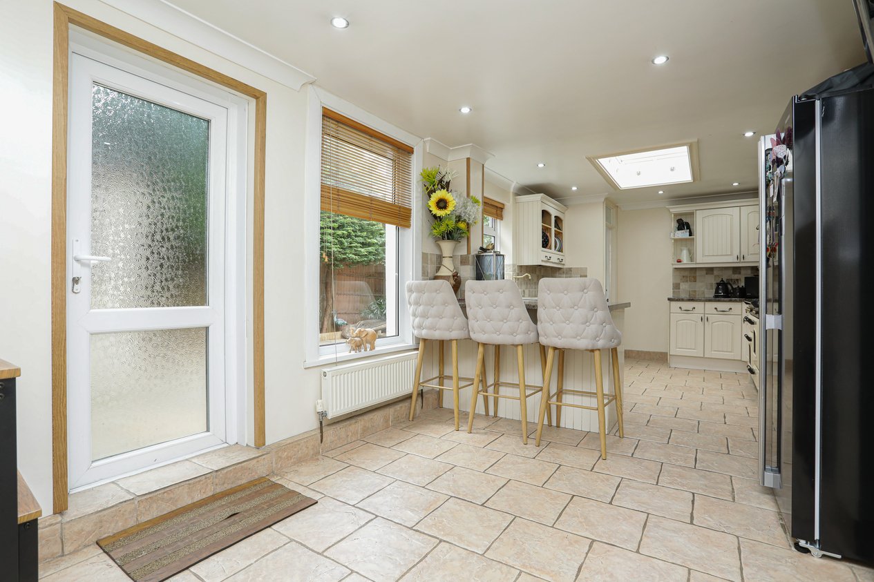 Properties Under Offer in Canterbury Road Margate
