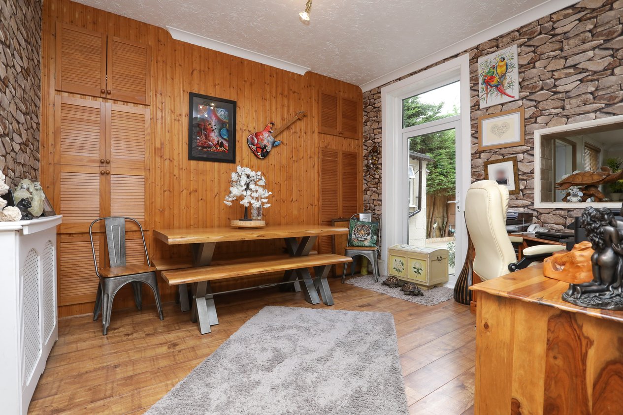 Properties Under Offer in Canterbury Road Margate