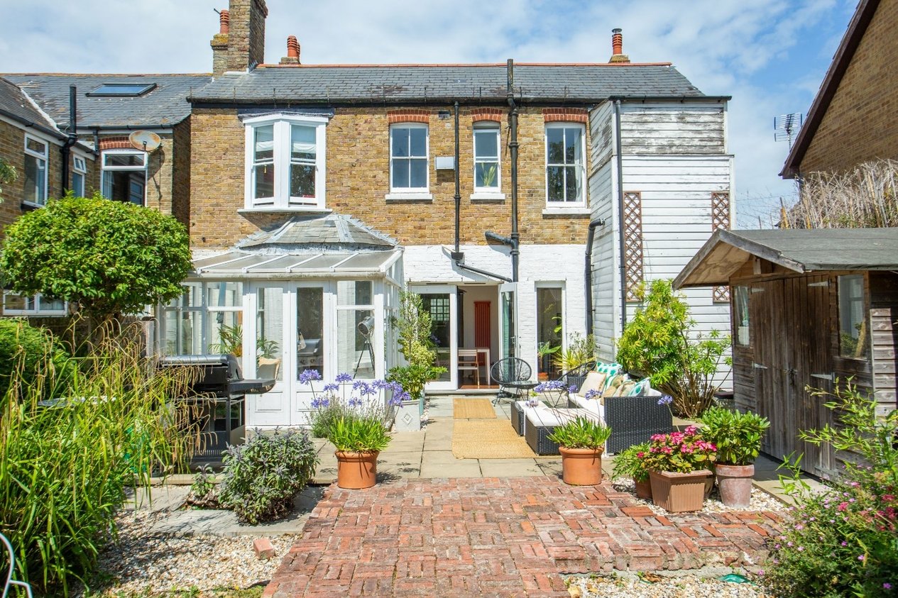 Properties For Sale in Canterbury Road Margate