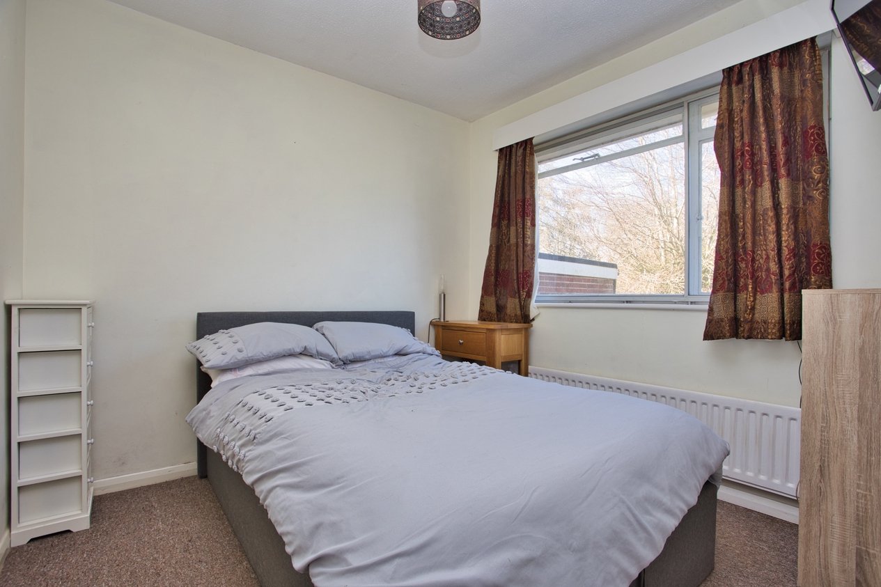 Properties Under Offer in Canterbury Road Selsted