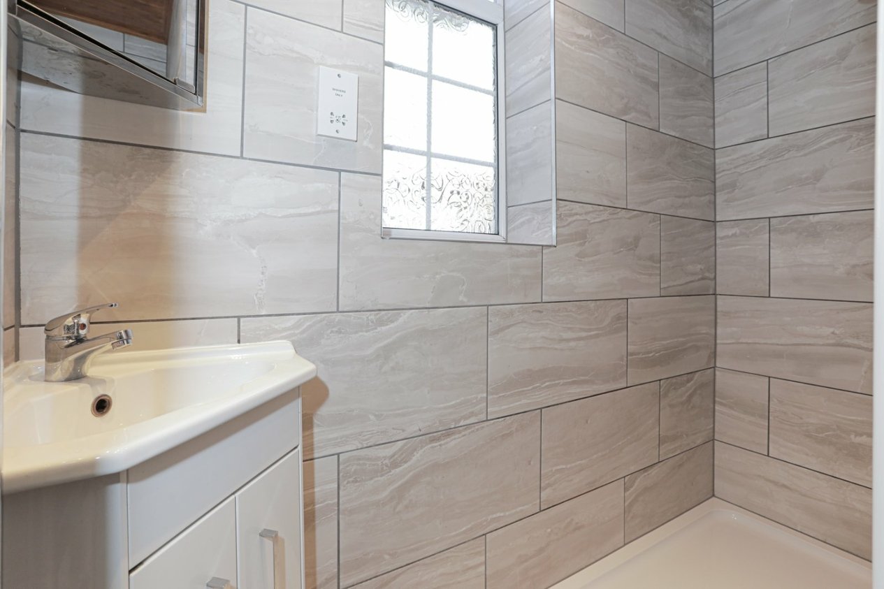 Properties For Sale in Carlsden Close River