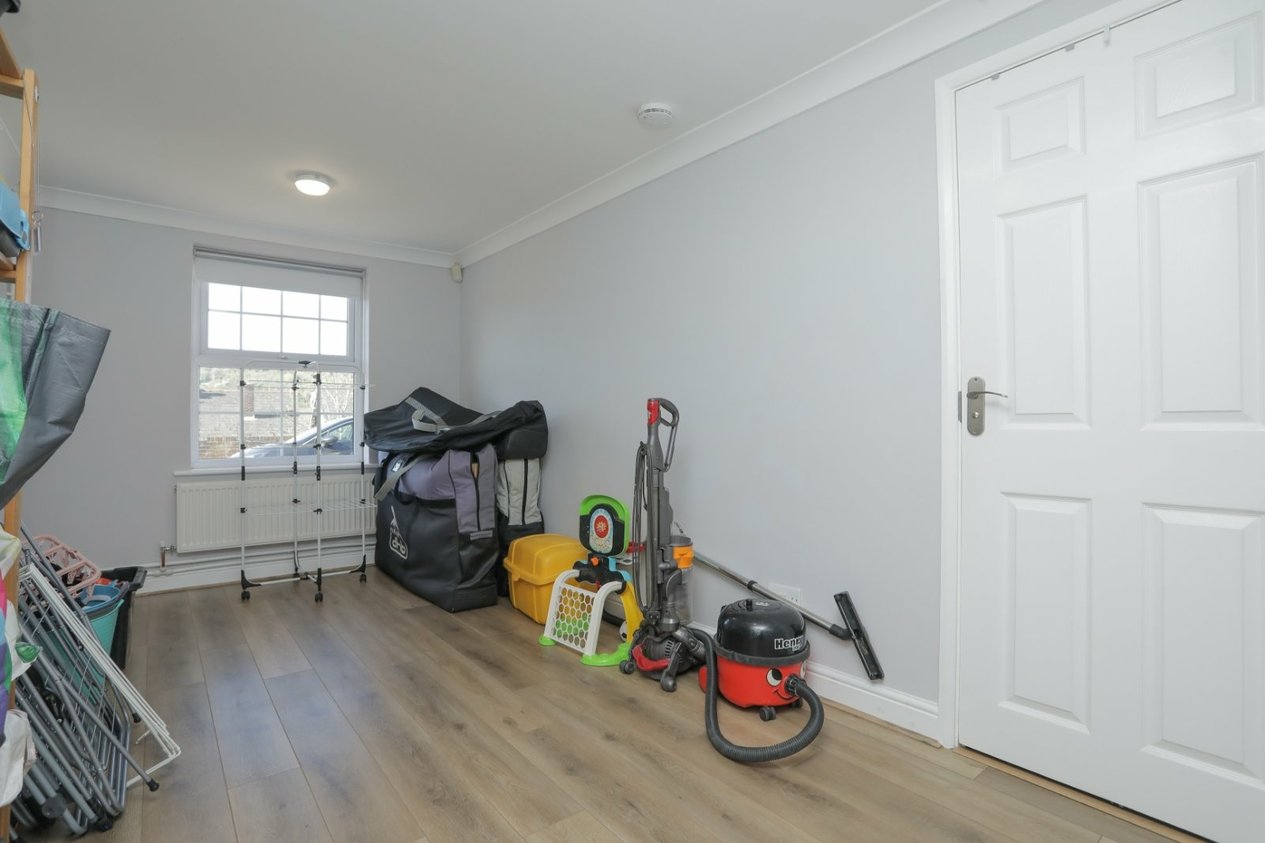 Properties For Sale in Carlsden Close River