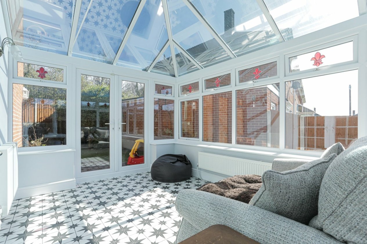 Properties For Sale in Carlsden Close River