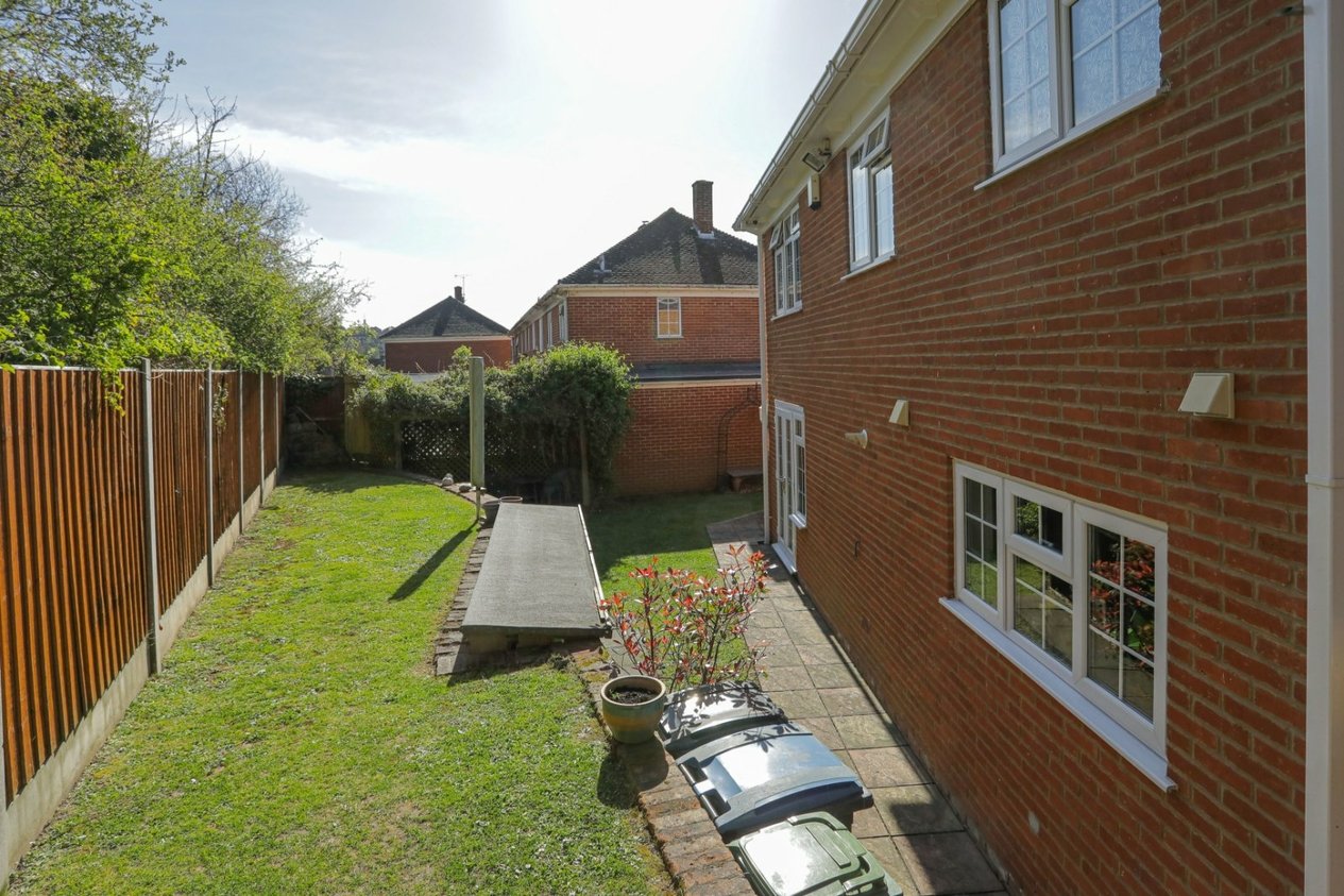 Properties For Sale in Carlsden Close River