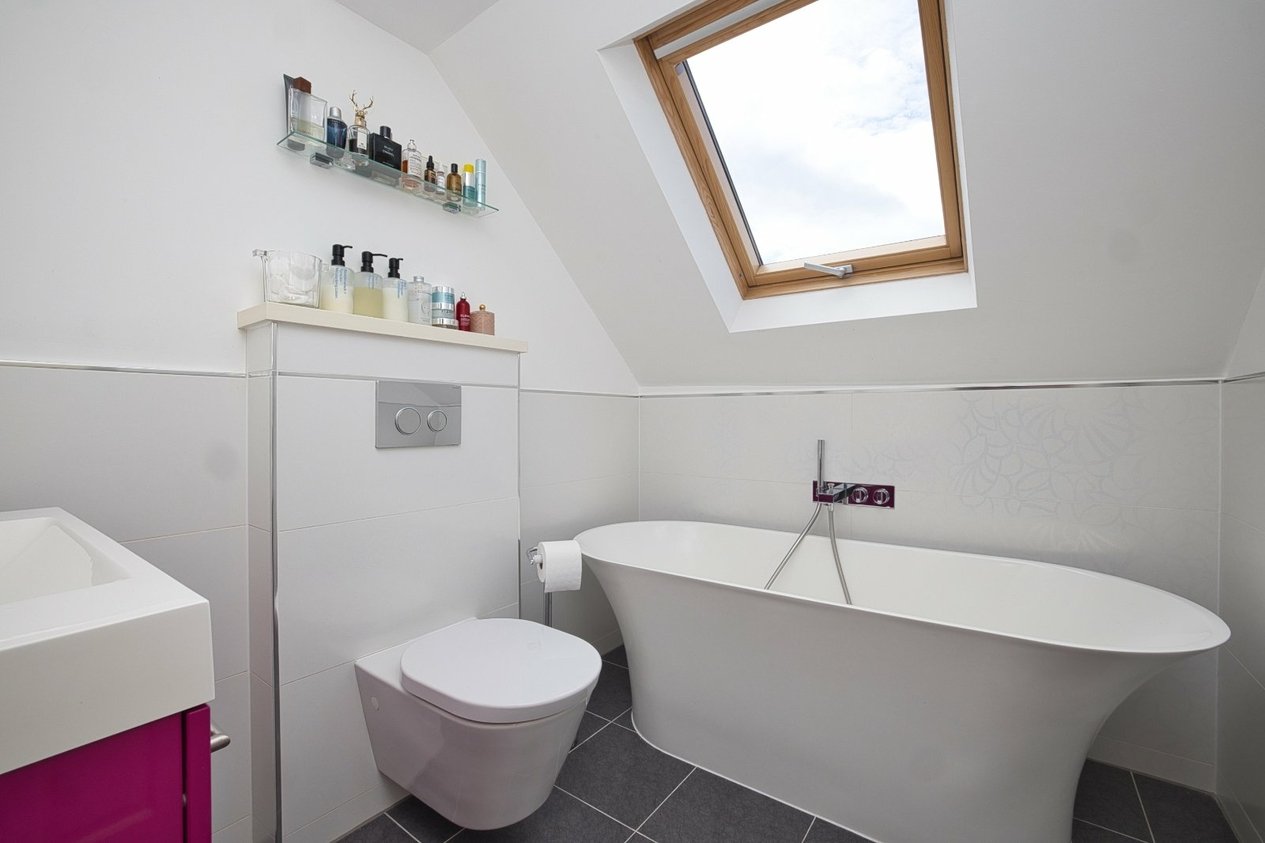 Properties Under Offer in Carlton Avenue Broadstairs