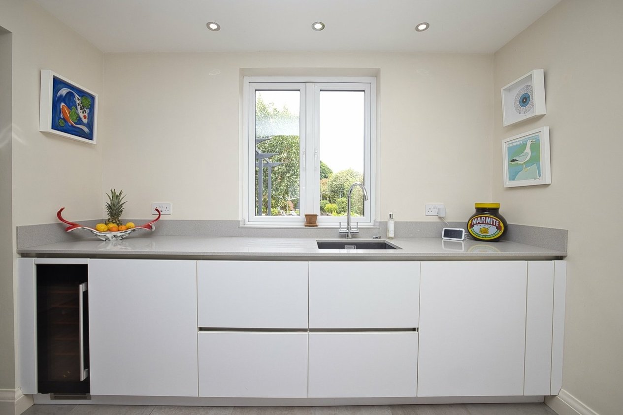 Properties Under Offer in Carlton Avenue Broadstairs