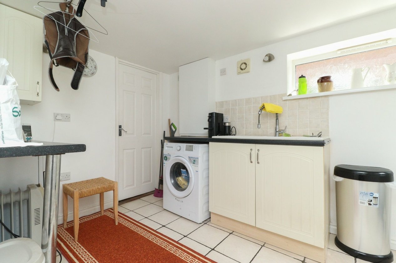 Properties For Sale in Carlton Rise Westgate-on-Sea