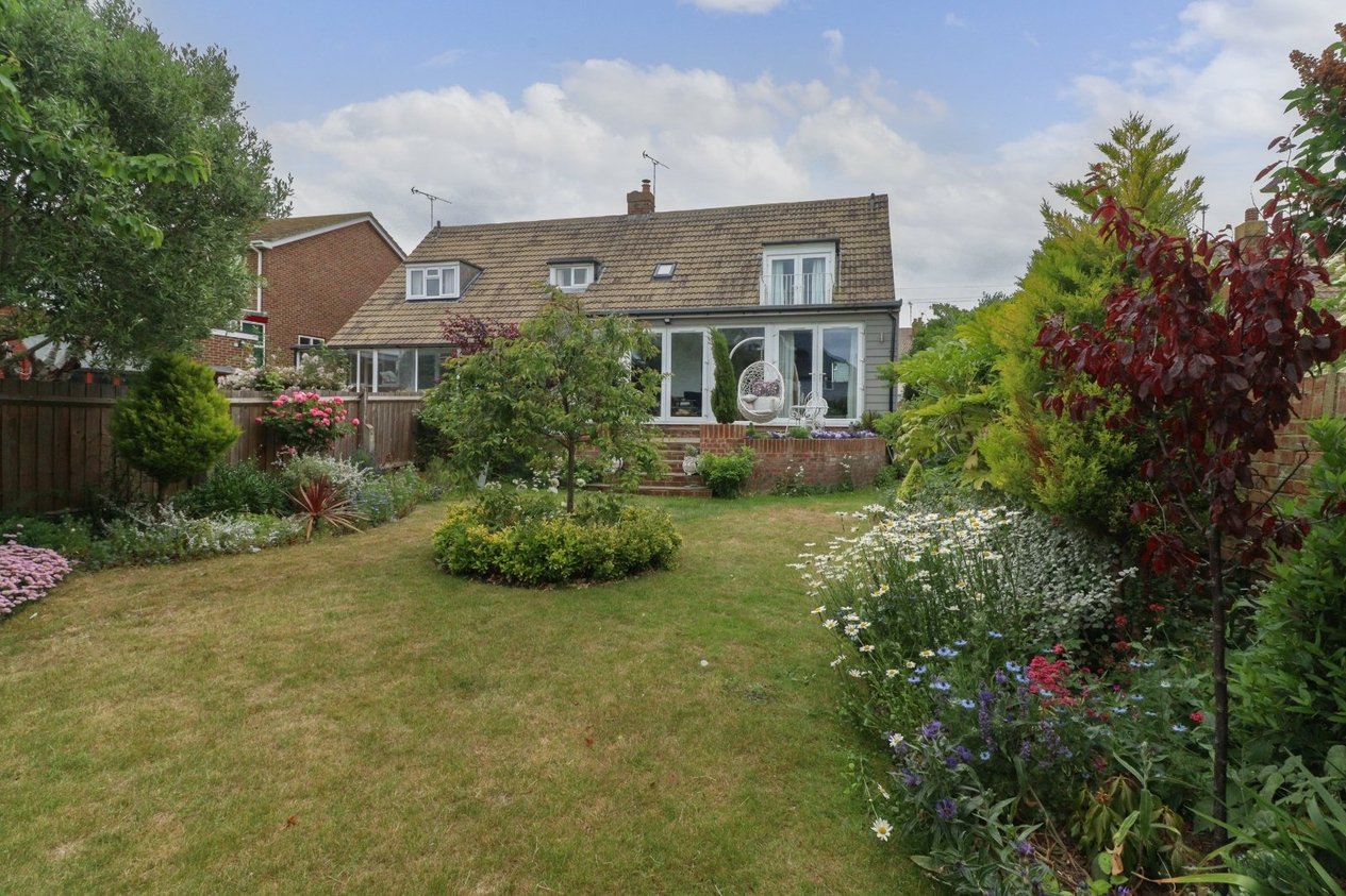 Properties Under Offer in Carlton Road East Westgate-on-Sea