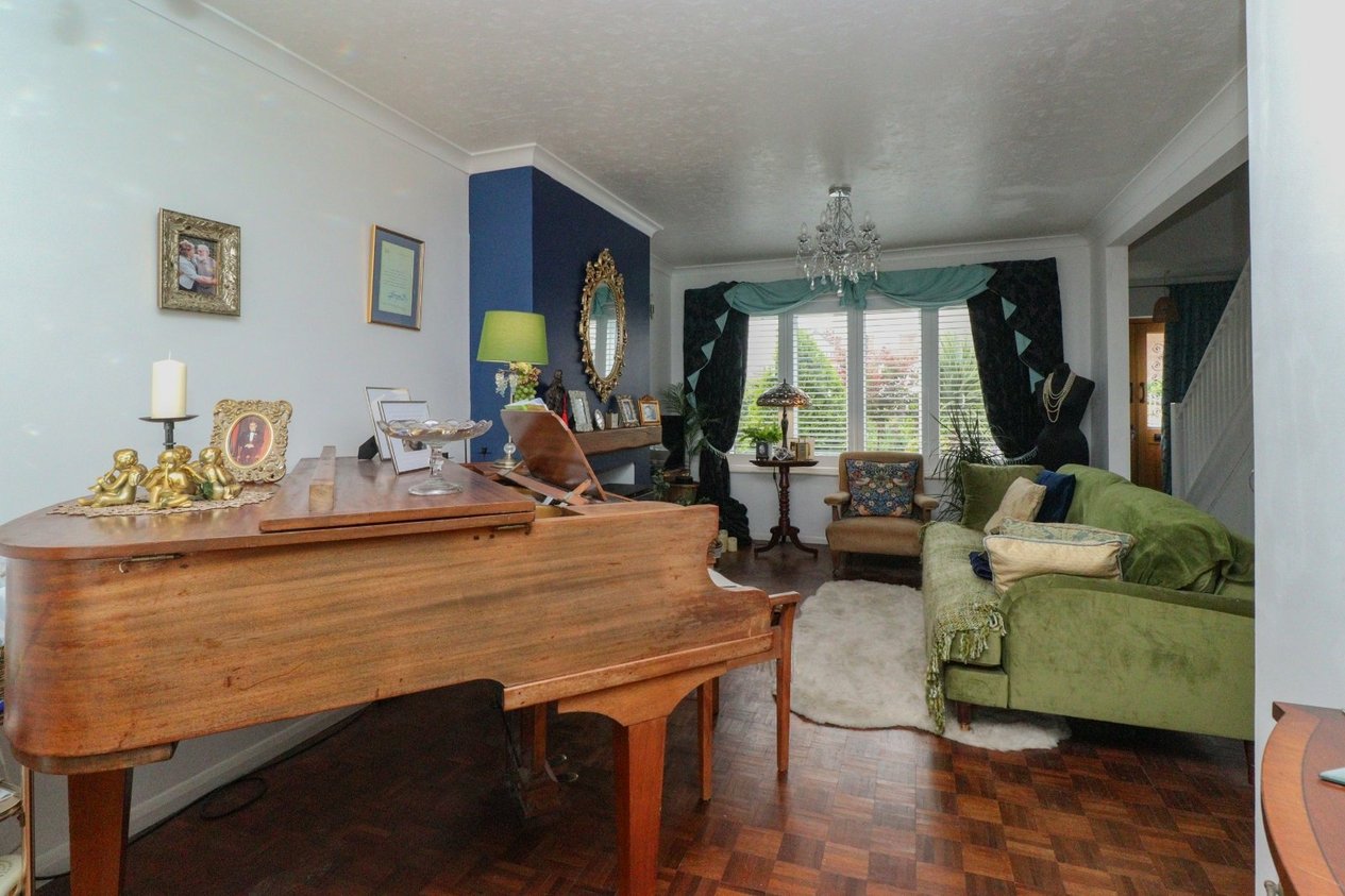 Properties Under Offer in Carlton Road East Westgate-on-Sea