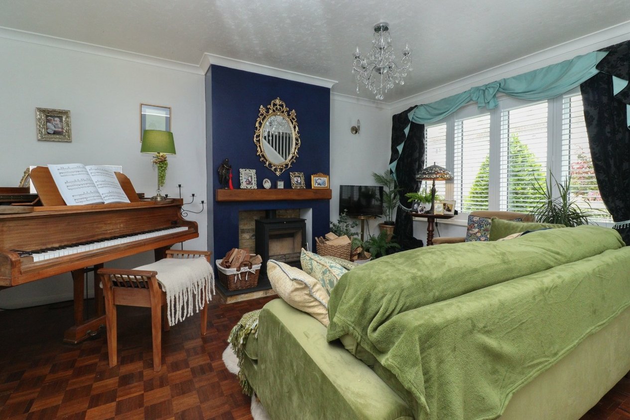 Properties Under Offer in Carlton Road East Westgate-on-Sea