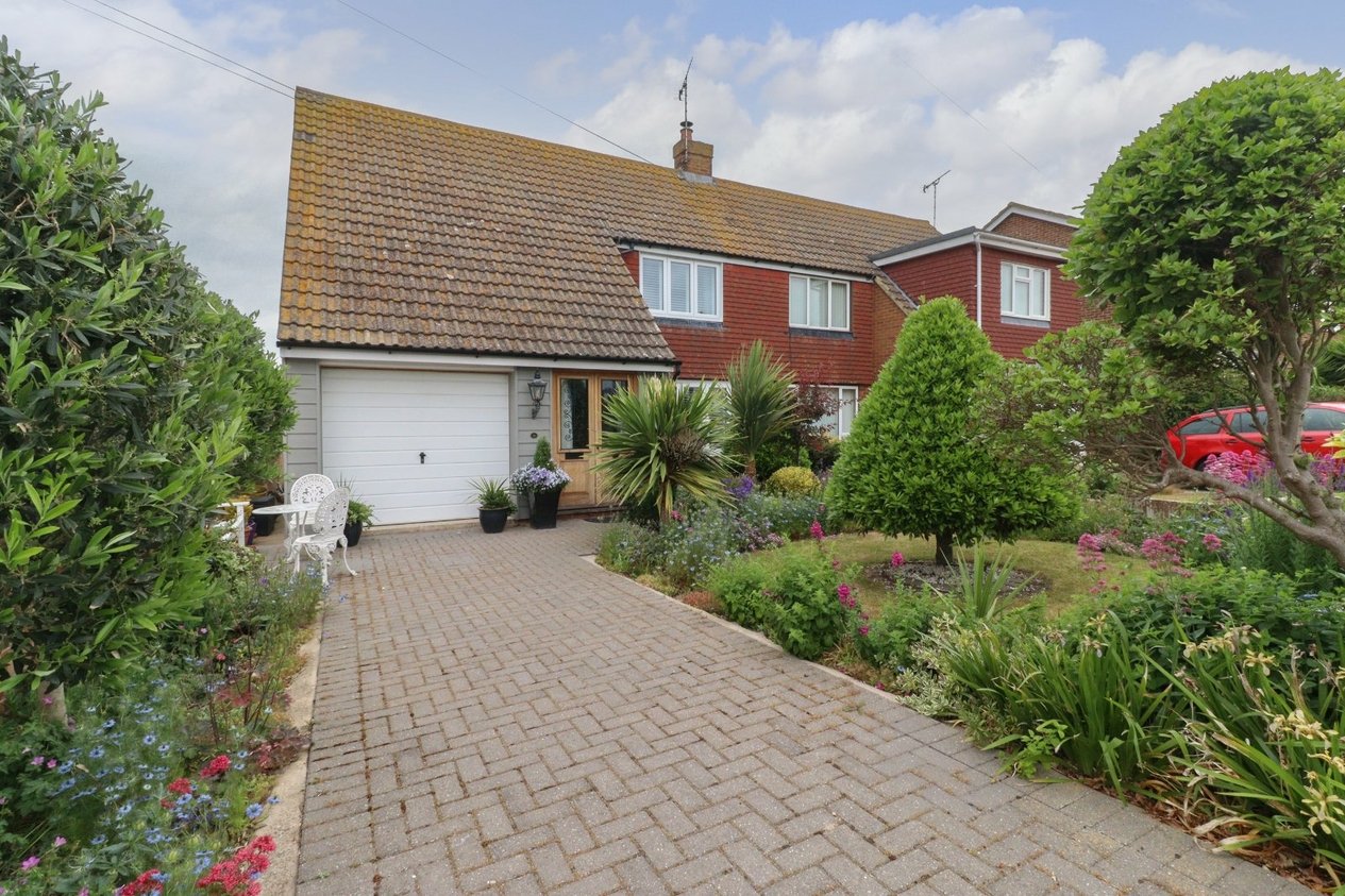 Properties Under Offer in Carlton Road East Westgate-on-Sea